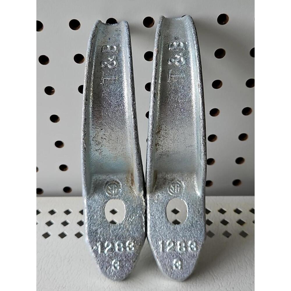 (Lot of 2) Thomas & Betts 1283 Conduit Strap 3In Electrogalv Iron Pipe Strap T&B